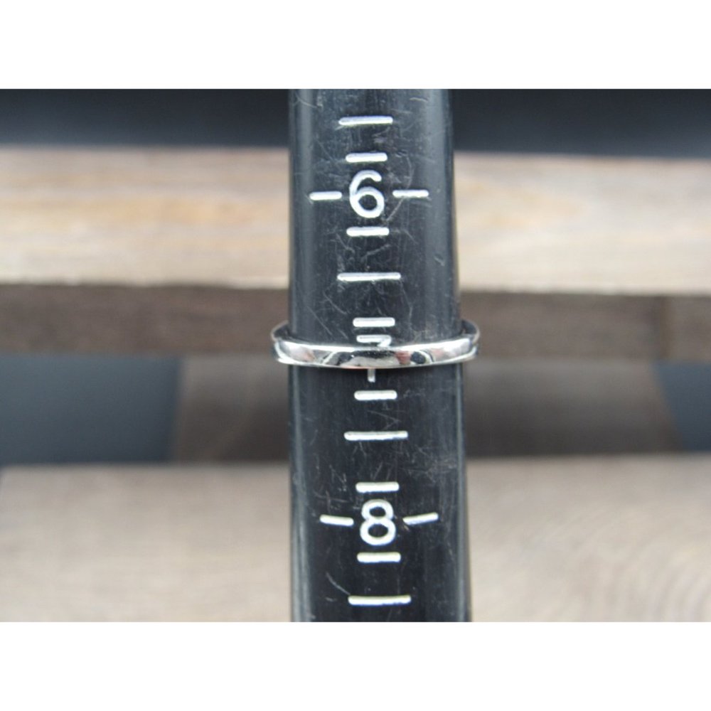 Size 7 10K White Gold 2.2 Total Carat Weight Of Natural Diamonds Band Ring - Picture 8 of 10